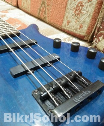 Warwick Rock Bass